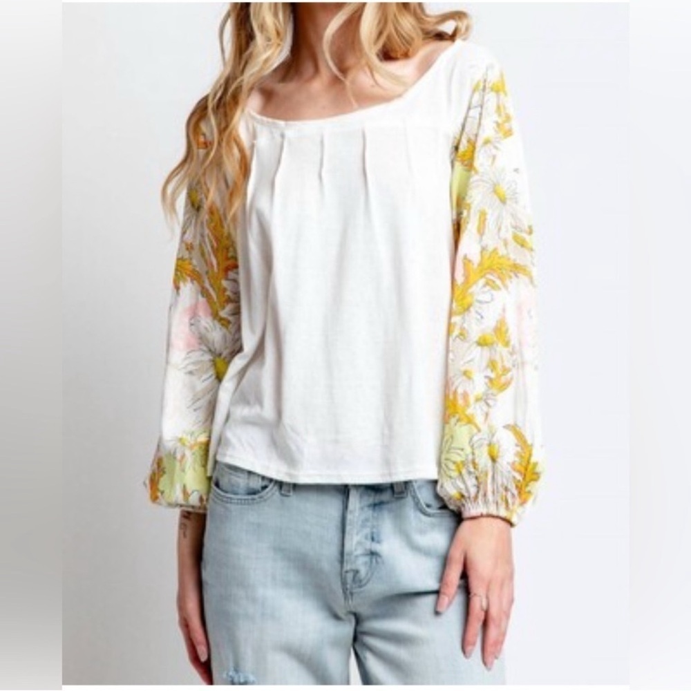 Free People Picking Petals Floral Sleeved Top in Gold Combo Size XS